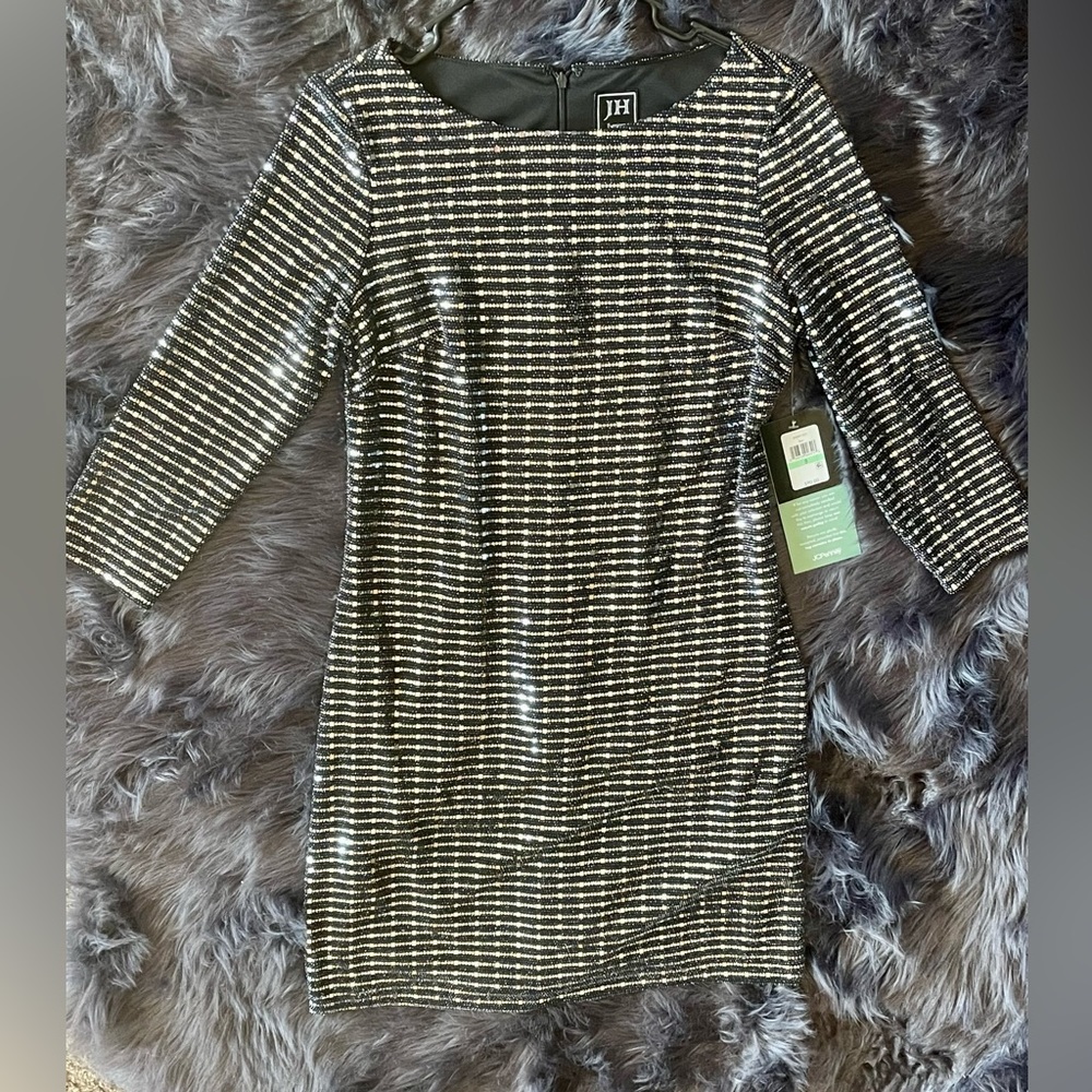 JH Evening..Black/sliver sequined Dress size 8!! NWT